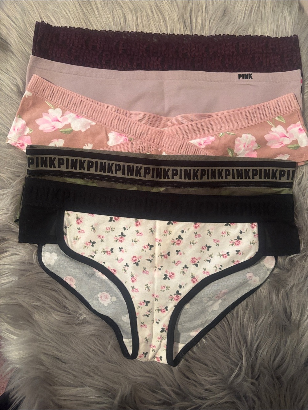PINK Victoria's Secret 5 Pack of panties